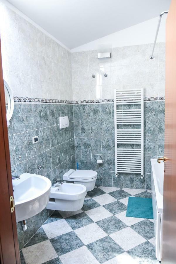 Attic Aries Apartment Montesilvano Luaran gambar